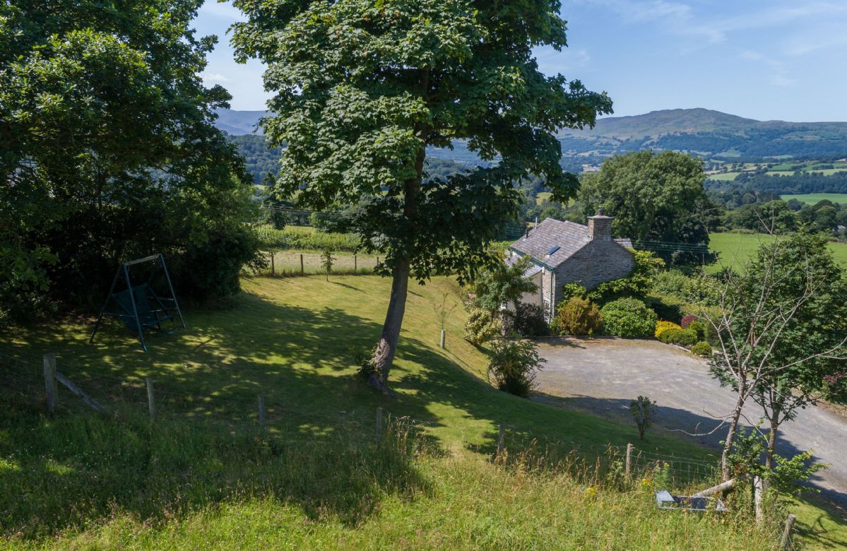 Details about a cottage Holiday at Ty Ucha'r Ffordd