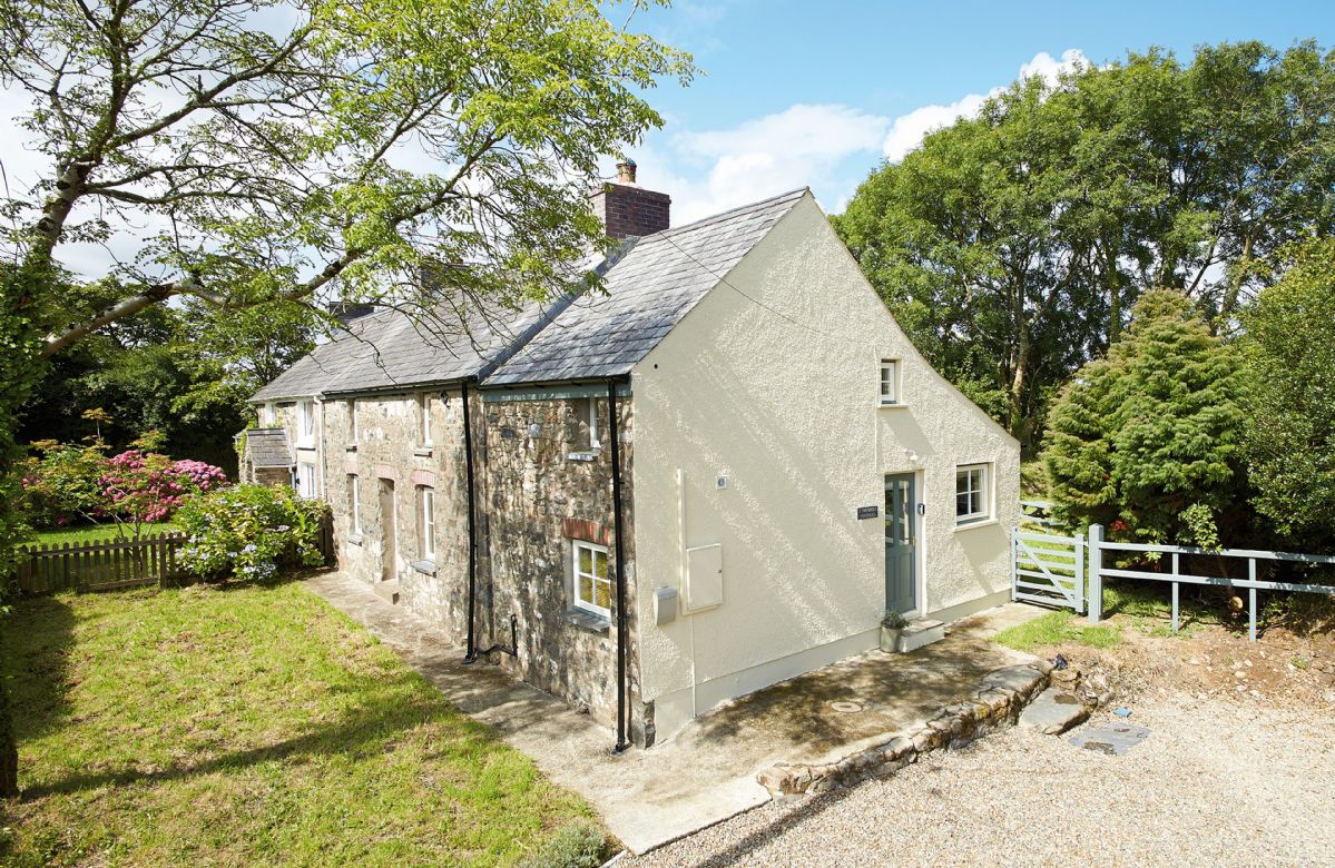 Details about a cottage Holiday at 2 Tregroes Cottage