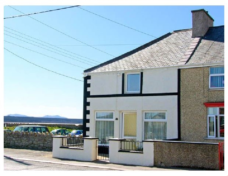 Click here for more about Malltraeth Cottage