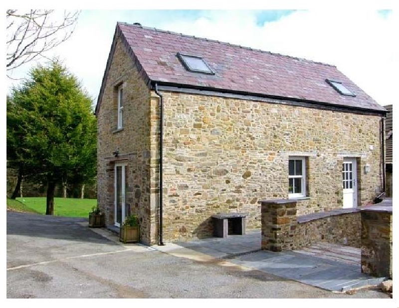The Old Corn Store a british holiday cottage for 4 in , 
