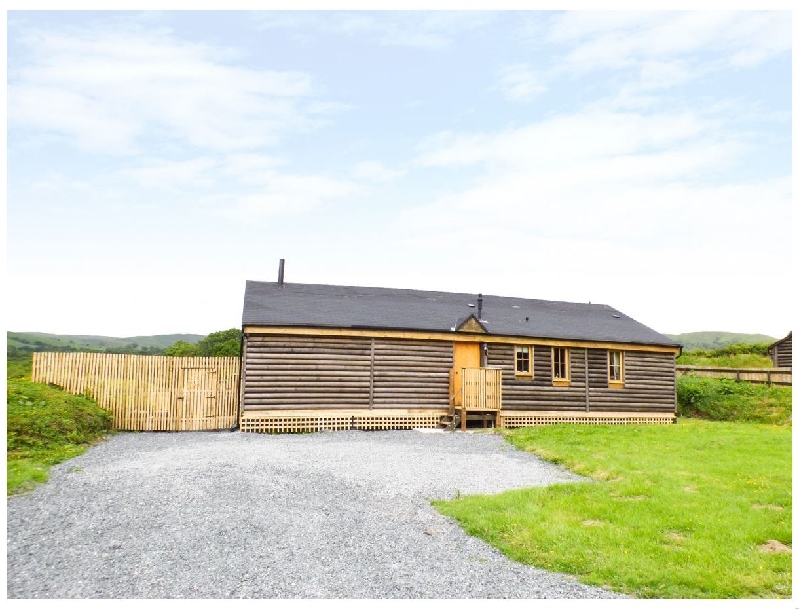 Caban Ceirw (Deer Cabin) a british holiday cottage for 6 in , 