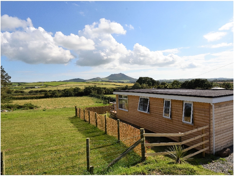 Y Caban Clyd a british holiday cottage for 4 in , 