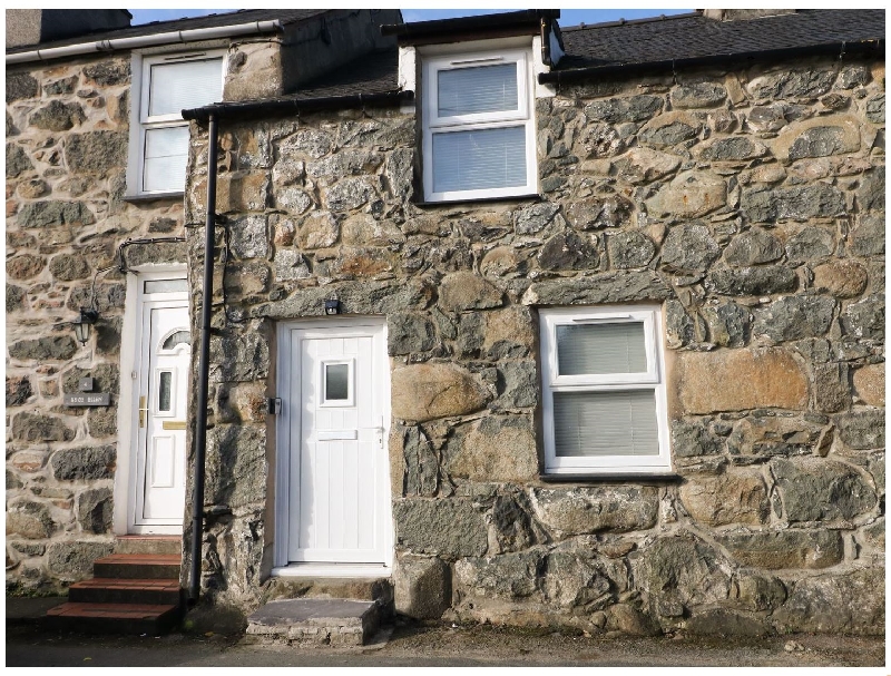 5 Glan Y Wern Terrace a british holiday cottage for 2 in , 