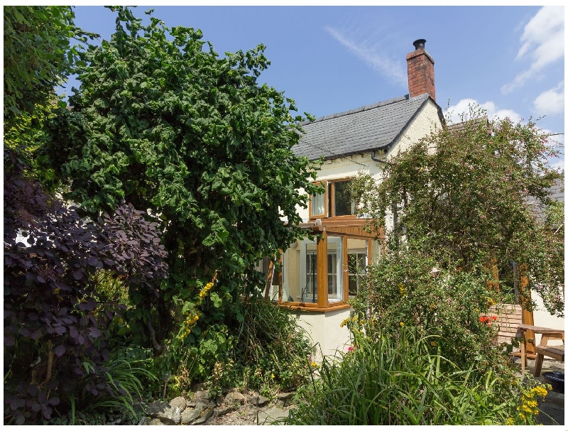 Click here for more about Jessamine Cottage