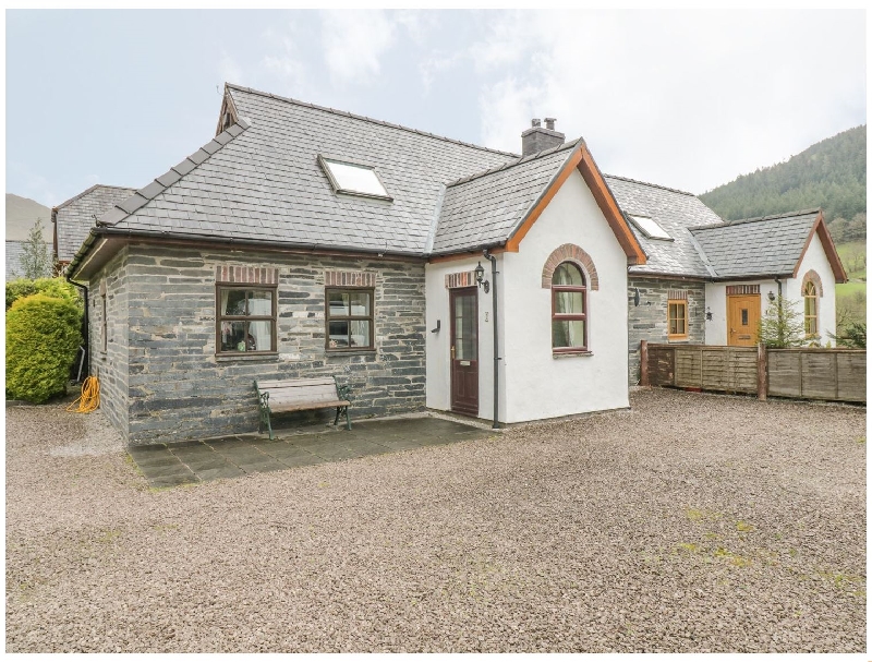Click here for more about 2 Stable Cottage