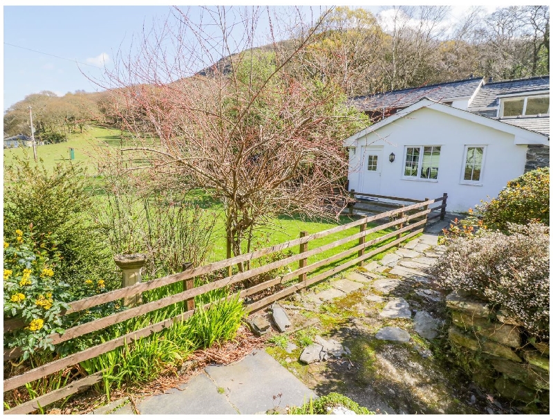 Click here for more about Dolgoch Falls Cottage