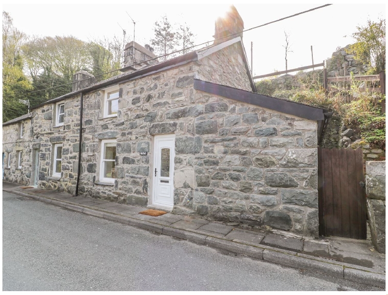 Click here for more about Delfod Cottage
