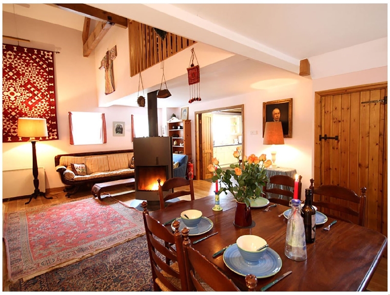 Llo Bach a british holiday cottage for 4 in , 