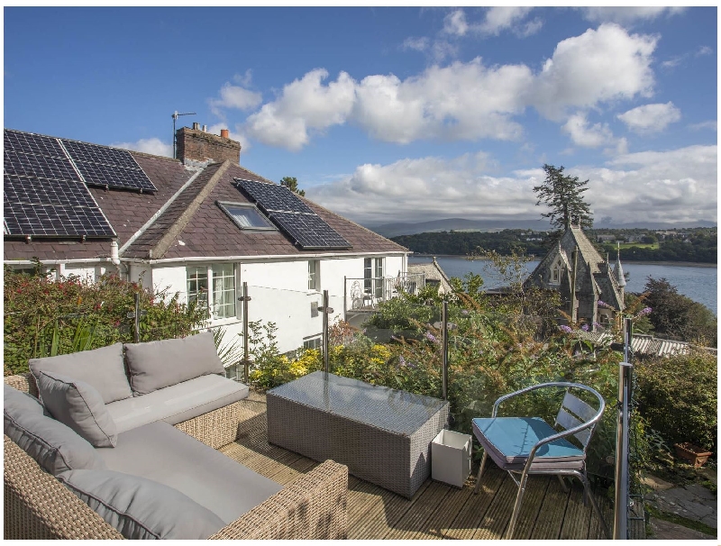 Click here for more about Rhianfa Cottage