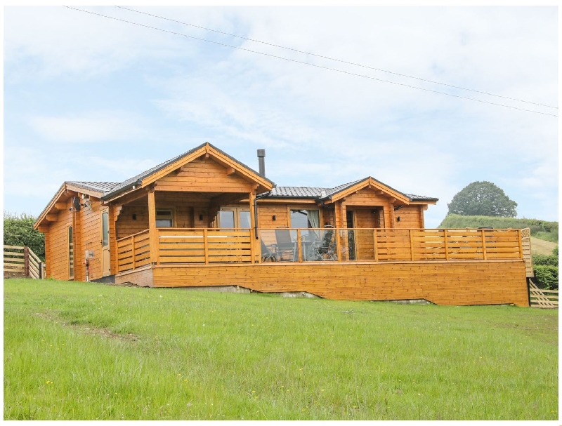 Click here for more about Manor Farm Lodges - Dragon Lodge